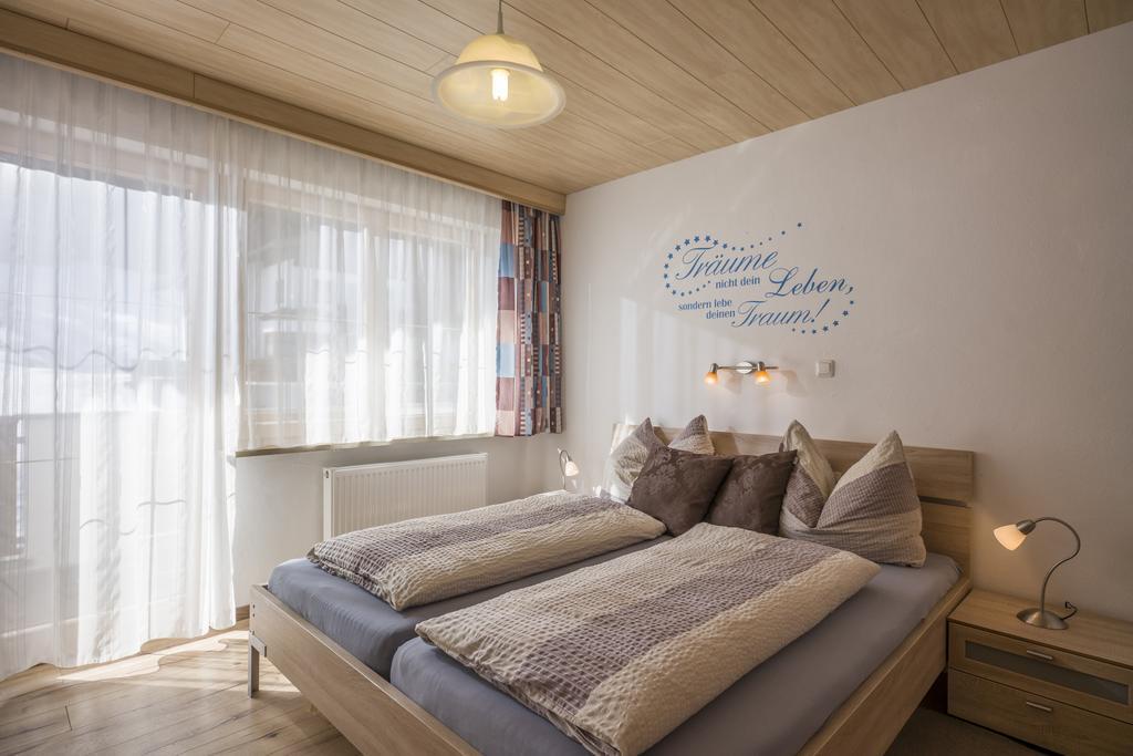 Hotel Haus Enzian à Thiersee Extérieur photo